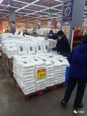米面油貨都足 價格怎么樣？記者實地探訪食用農產品批發賣場